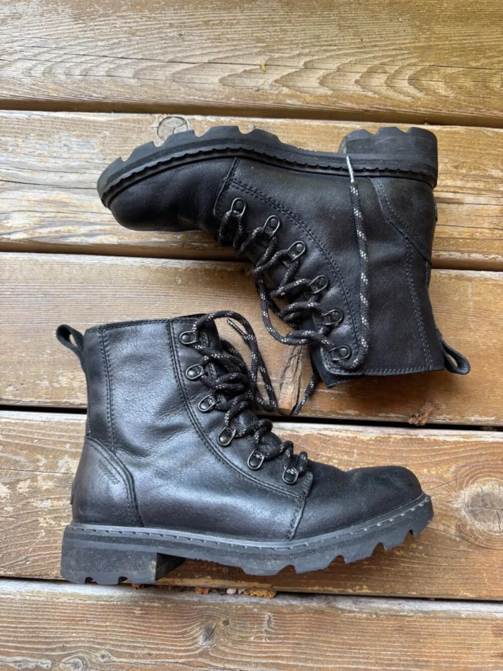 SOREL NL3700-010 Black Leather Combat Boots in Women's Size 7.5